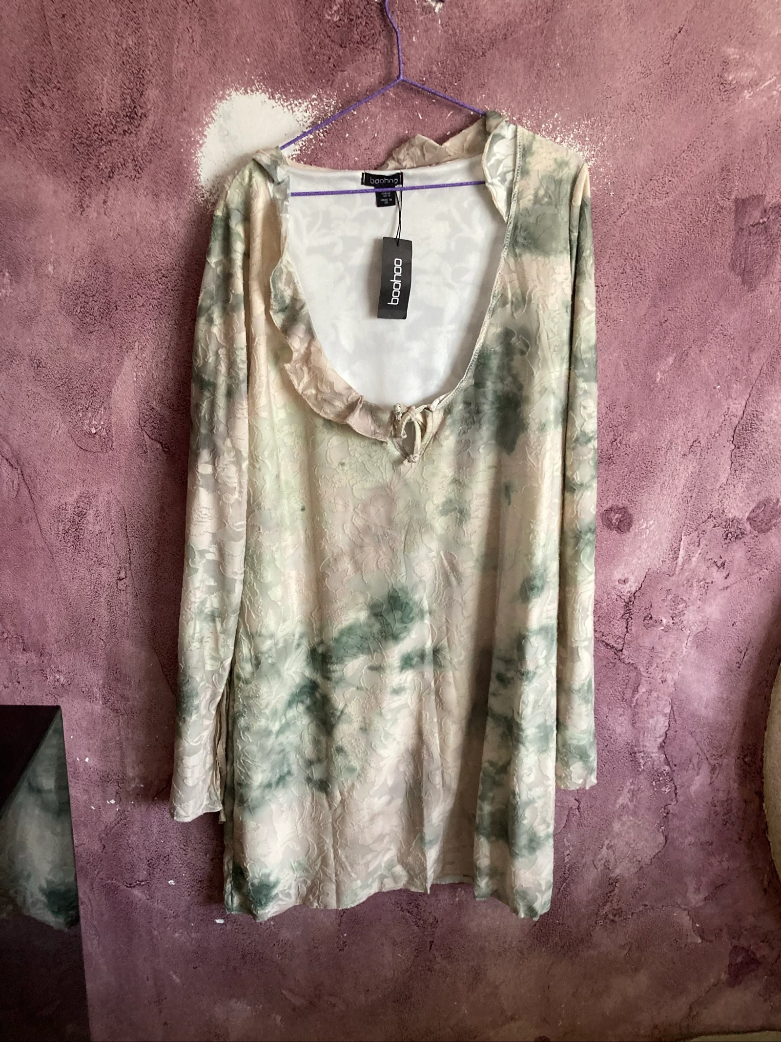 Très jolie robe taille 44